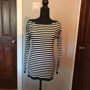 Gap Navy and White Striped Sweater NWOT